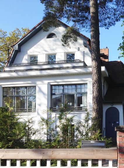 Image gallery marquee